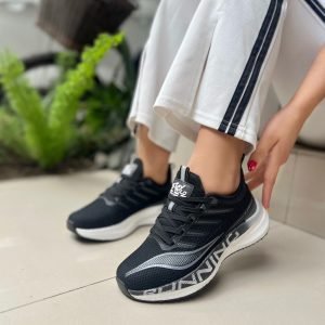 Alternative view of Modelo Sofía